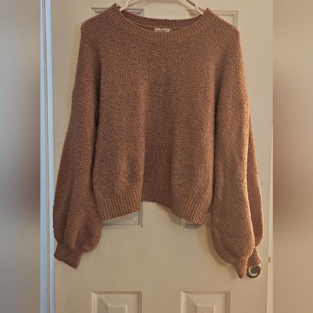 Sweet dusty rose comfiest sweater